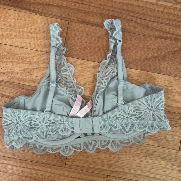 Bundle of Victoria’s Secret Lace Bralettes - Picture 6 of 16